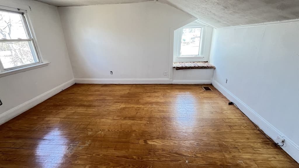 Single Family Residence at 2 Carpenter Rd, Lynnfield MA 01940, photo 15 of 20