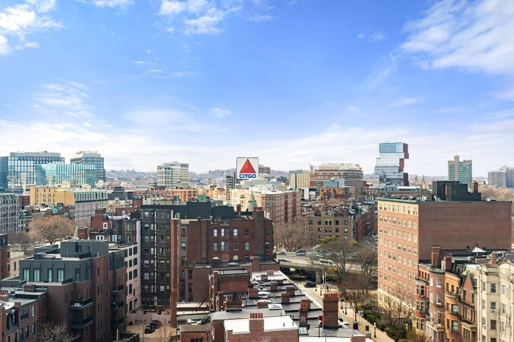 Condominium at 483 Beacon St, Boston MA 02115, photo 17 of 18