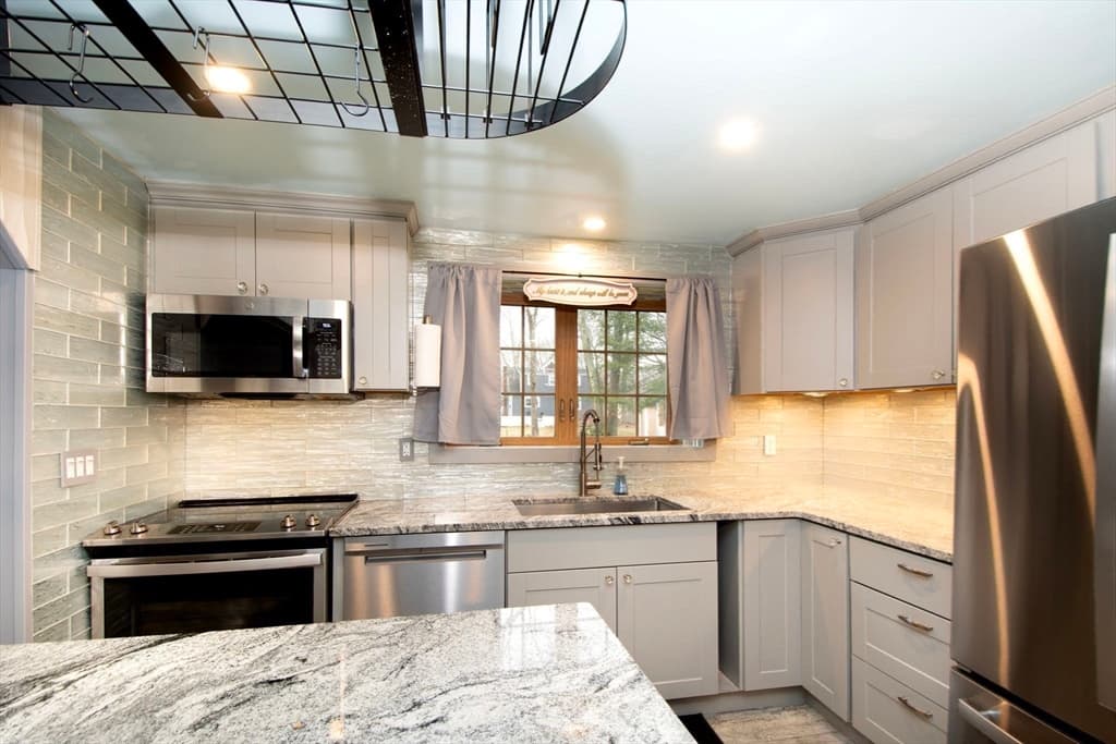 Single Family Residence at 214 Mechanic St, Foxboro MA 02035, photo 7 of 40