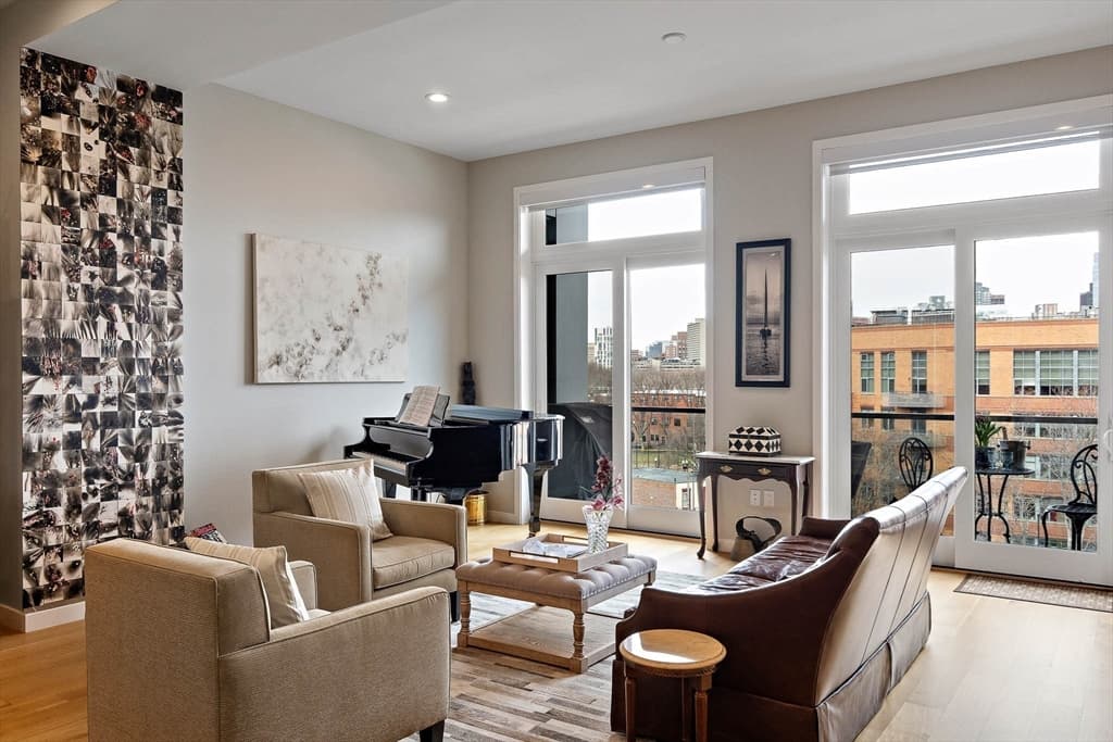 Condominium at 477 Harrison Ave # 5B, Boston MA 02118, photo 2 of 26