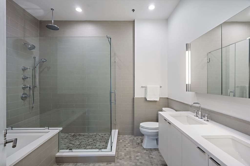 Condominium at 477 Harrison Ave # 5B, Boston MA 02118, photo 13 of 26