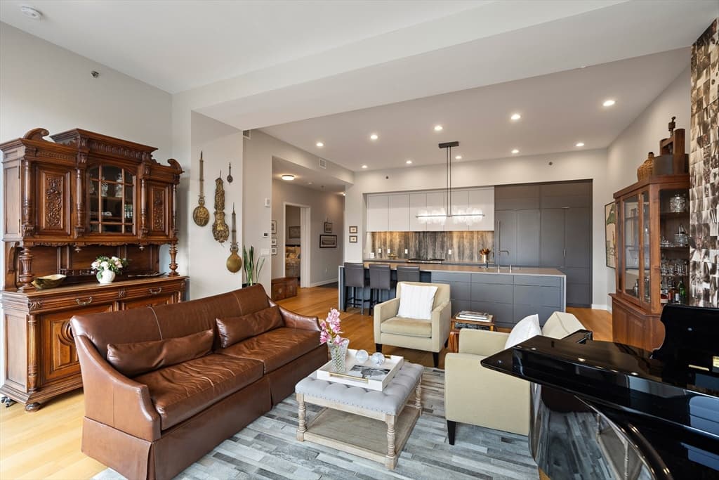 Condominium at 477 Harrison Ave # 5B, Boston MA 02118, photo 7 of 26