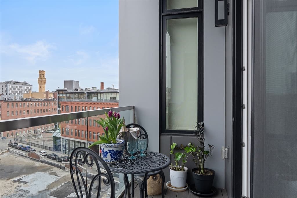 Condominium at 477 Harrison Ave # 5B, Boston MA 02118, photo 24 of 26