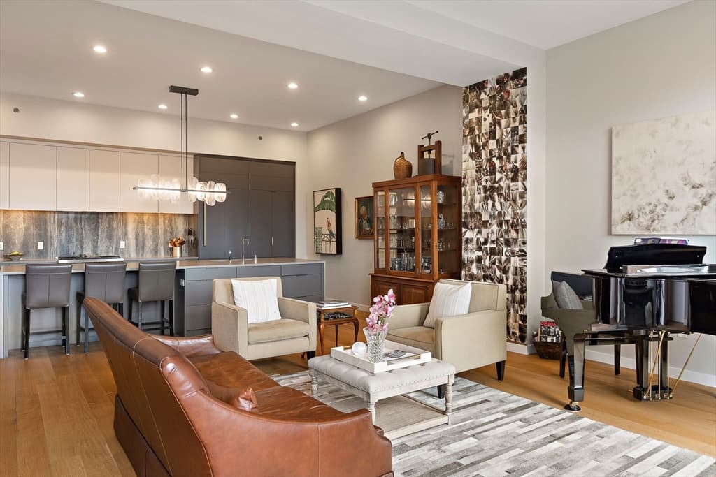 Condominium at 477 Harrison Ave # 5B, Boston MA 02118, photo 8 of 26