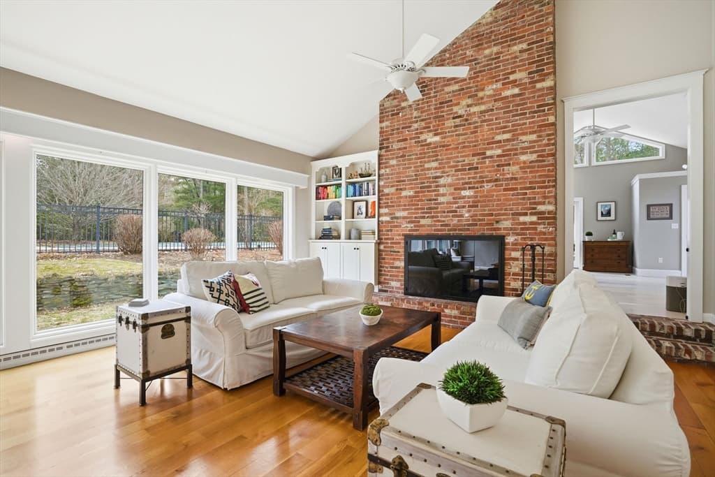 180 Chestnut St, Duxbury MA 02332 photo 10