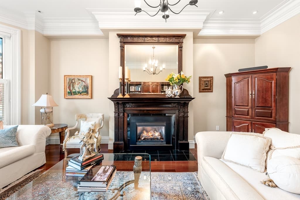 392 Marlborough St # 1, Boston MA 02115 photo 3