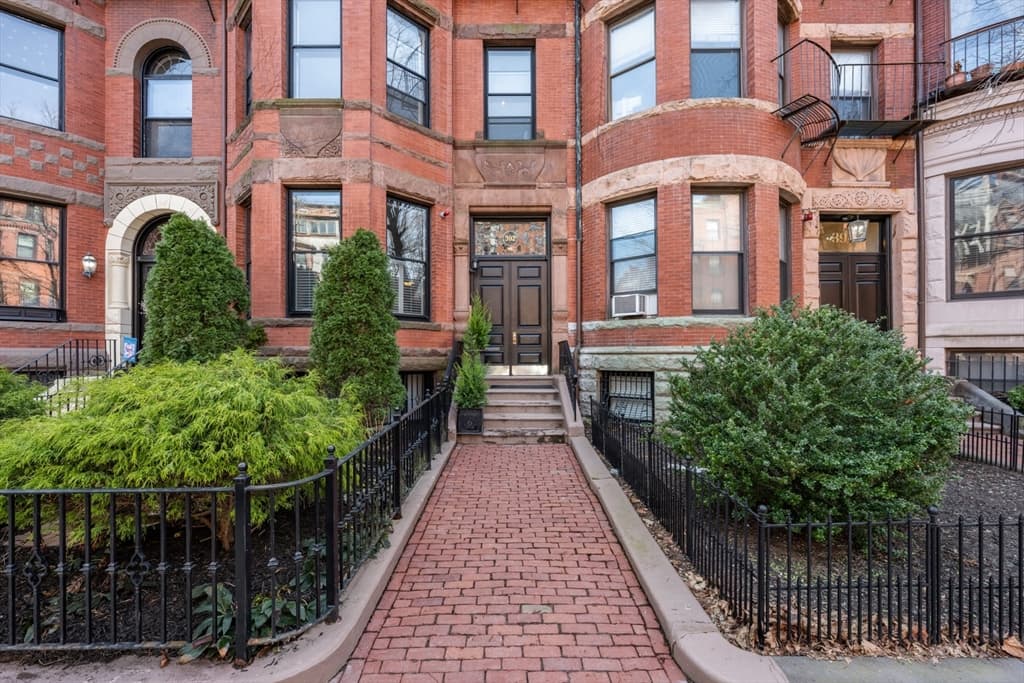 392 Marlborough St # 1, Boston MA 02115 photo 29