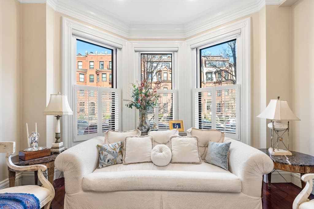 392 Marlborough St # 1, Boston MA 02115 photo 4