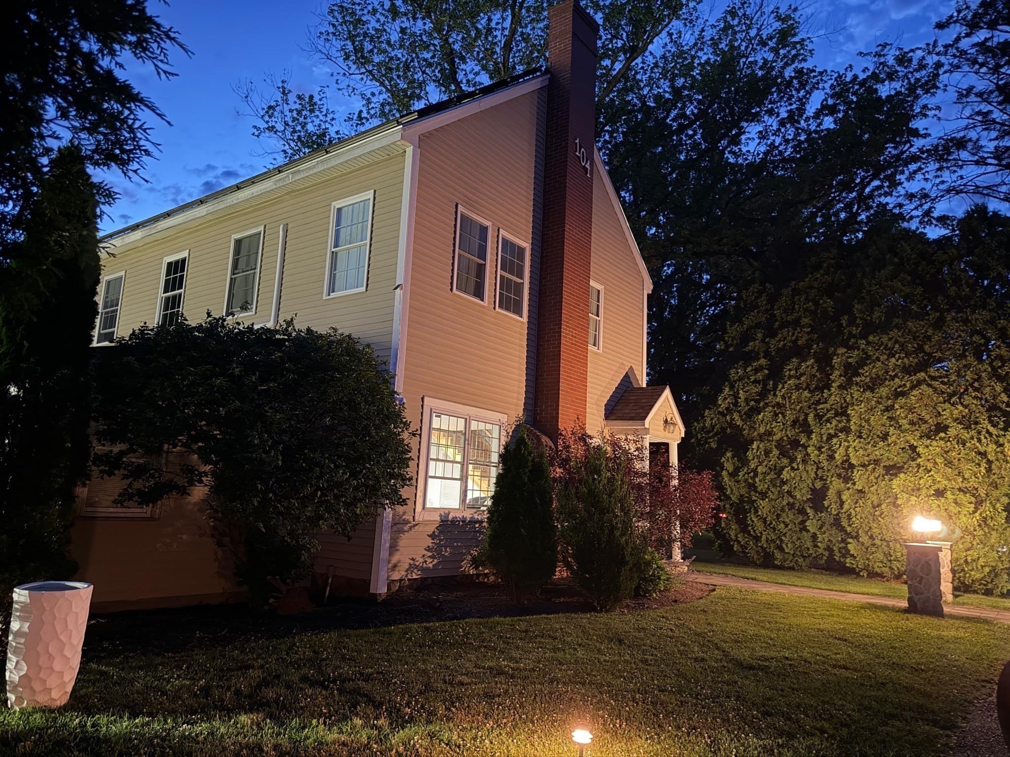 Single Family Residence at 104 Sw Cutoff, Northborough MA 01532, photo 2 of 33