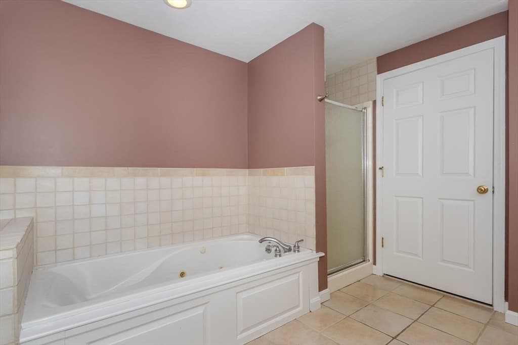 Condominium at 4 Highland Terrace # 415, Plymouth MA 02360, Plymouth, photo 17 of 29