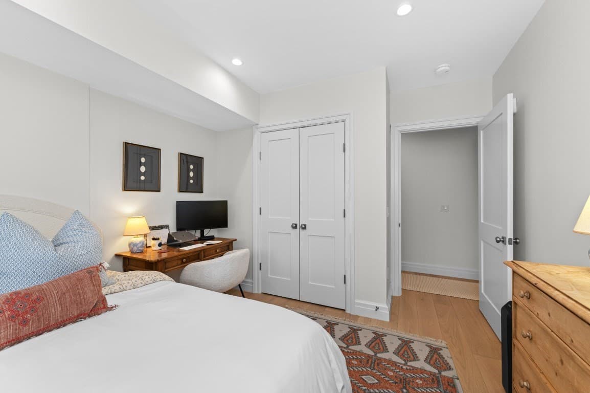Condominium at 519 East 2nd St # 403, Boston MA 02127, Boston, photo 20 of 30