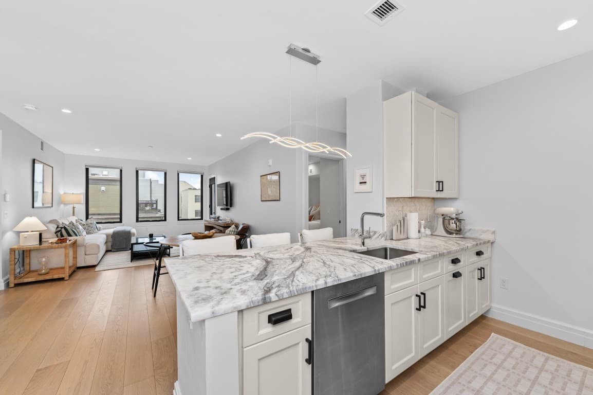 Condominium at 519 East 2nd St # 403, Boston MA 02127, Boston, photo 10 of 30