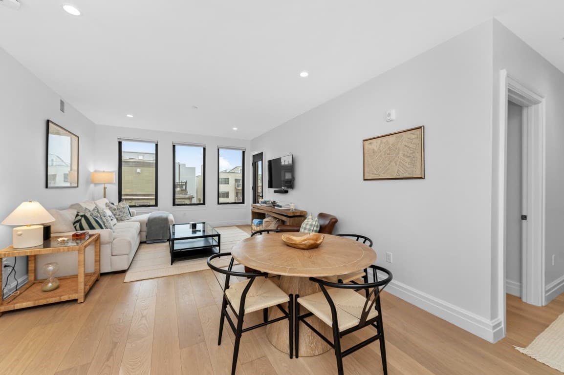 Condominium at 519 East 2nd St # 403, Boston MA 02127, Boston, photo 8 of 30