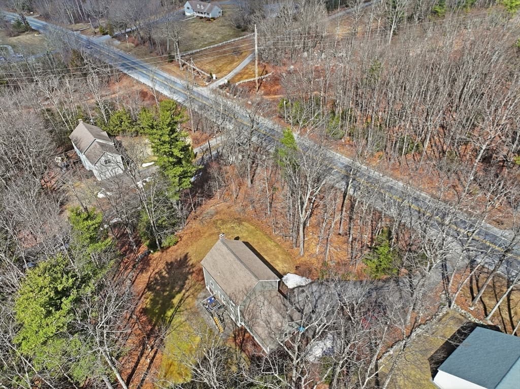 Single Family Residence at 331 E County Rd, Rutland MA 01543, photo 32 of 35