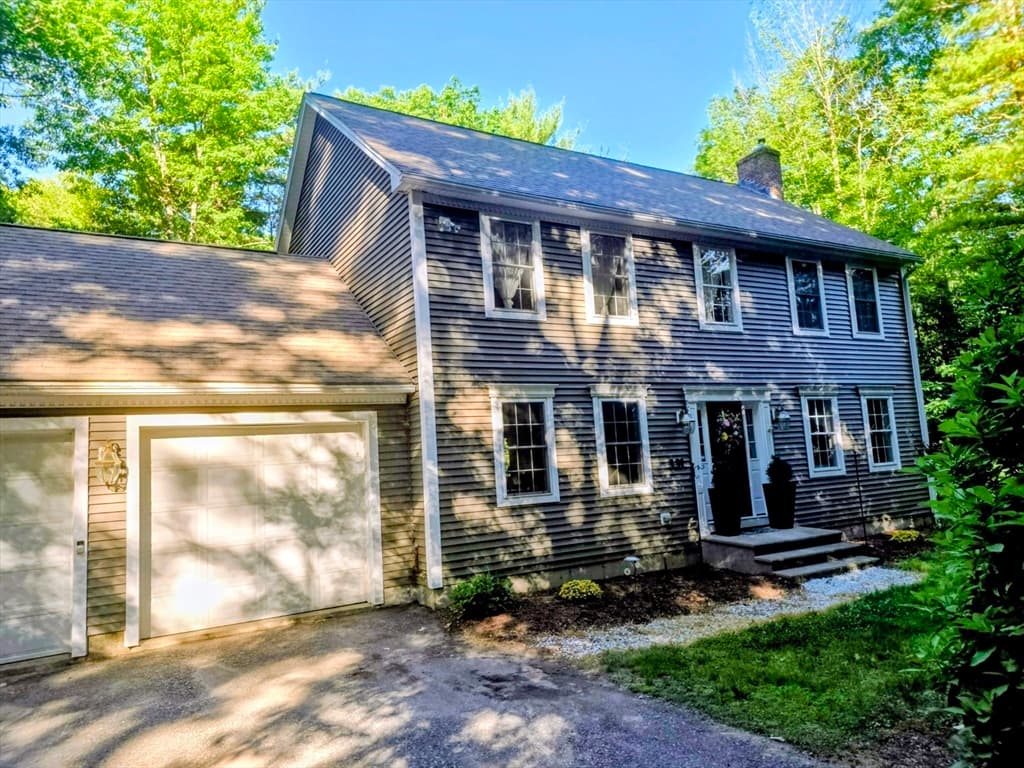 331 E County Rd, Rutland MA 01543