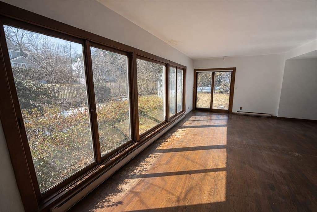 Single Family Residence at 160 Reservoir Rd, Brookline MA 02467, photo 4 of 6