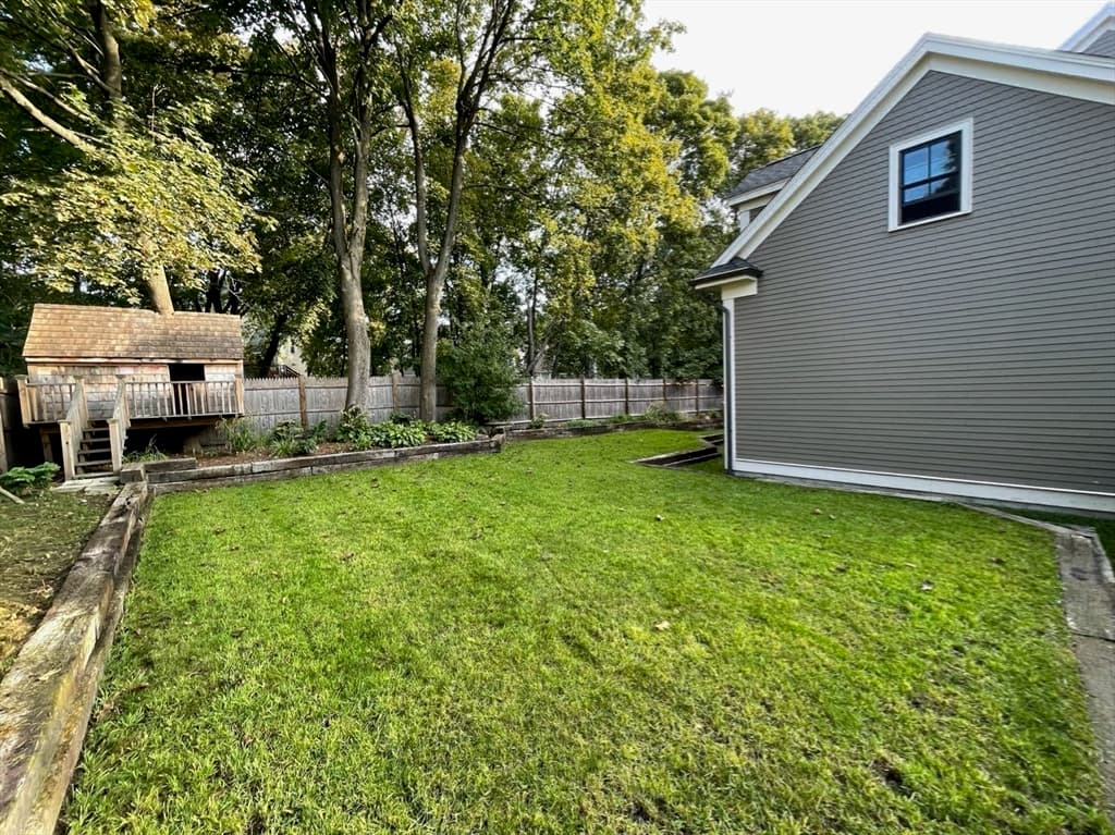 Condominium at 73-79 Auburn St # 75, Newton MA 02466, photo 31 of 36