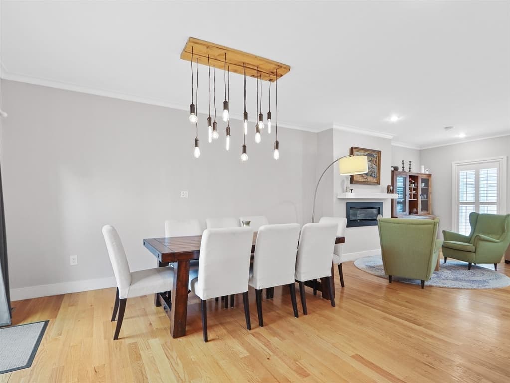 Condominium at 73-79 Auburn St # 75, Newton MA 02466, photo 4 of 36