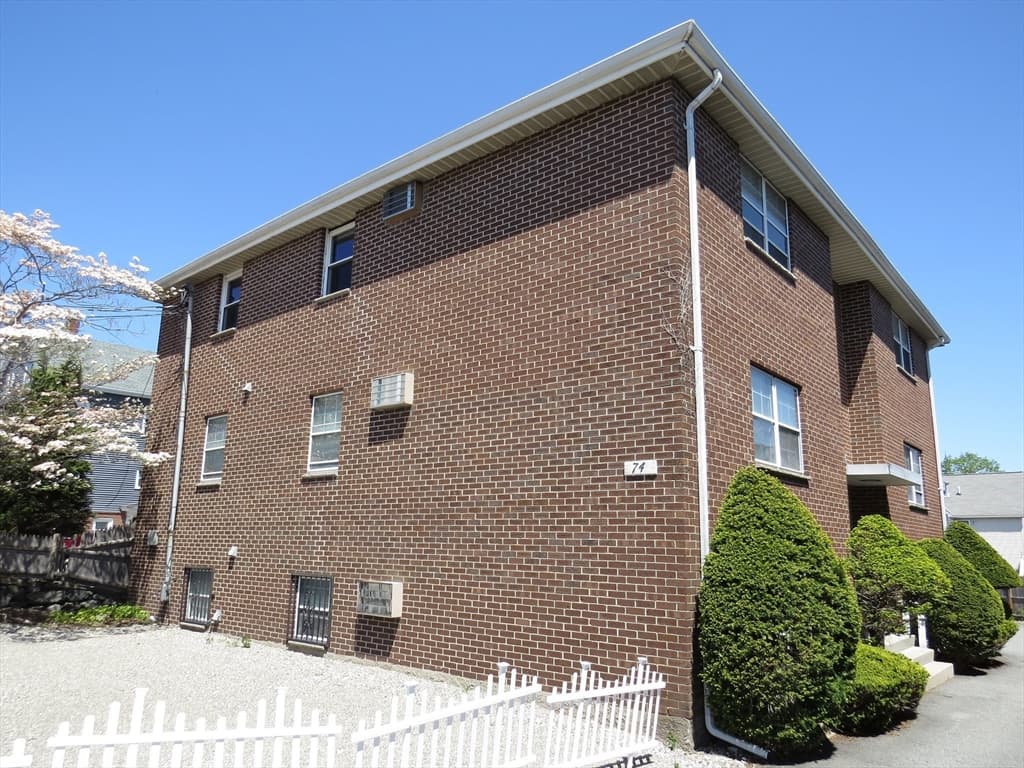 74 Harvard St, Waltham MA 02453