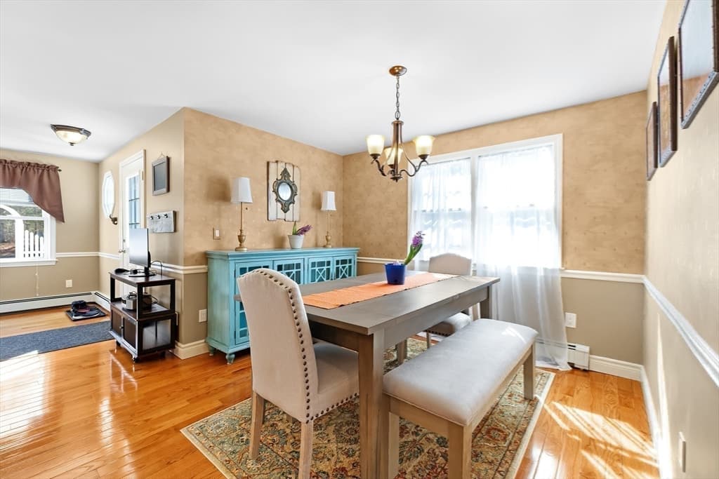 Single Family Residence at 1 Katies Way, Sandwich MA 02563, photo 17 of 42
