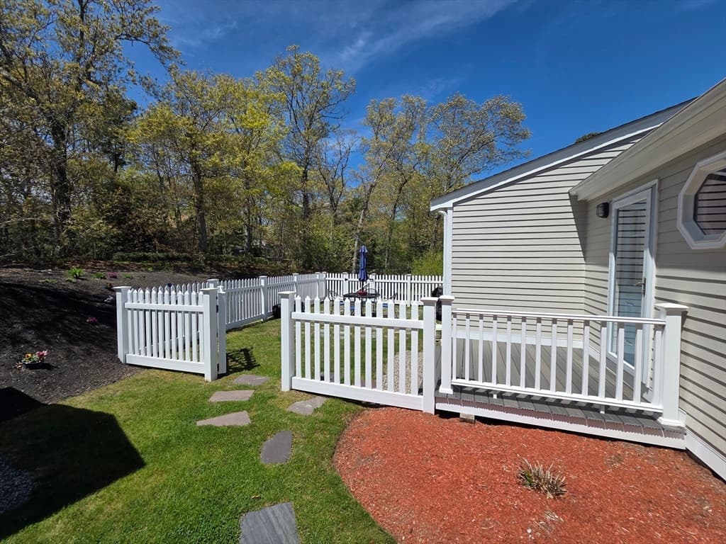 Single Family Residence at 1 Katies Way, Sandwich MA 02563, photo 3 of 42