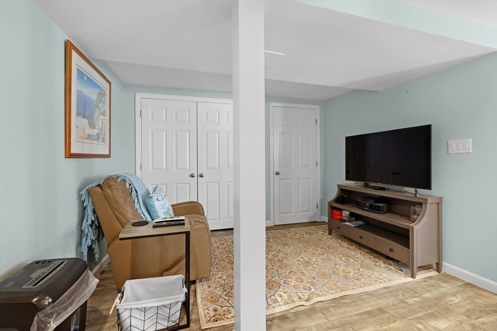 Single Family Residence at 1 Katies Way, Sandwich MA 02563, photo 38 of 42