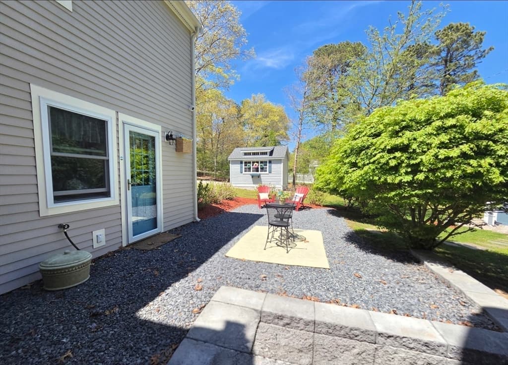 Single Family Residence at 1 Katies Way, Sandwich MA 02563, photo 8 of 42