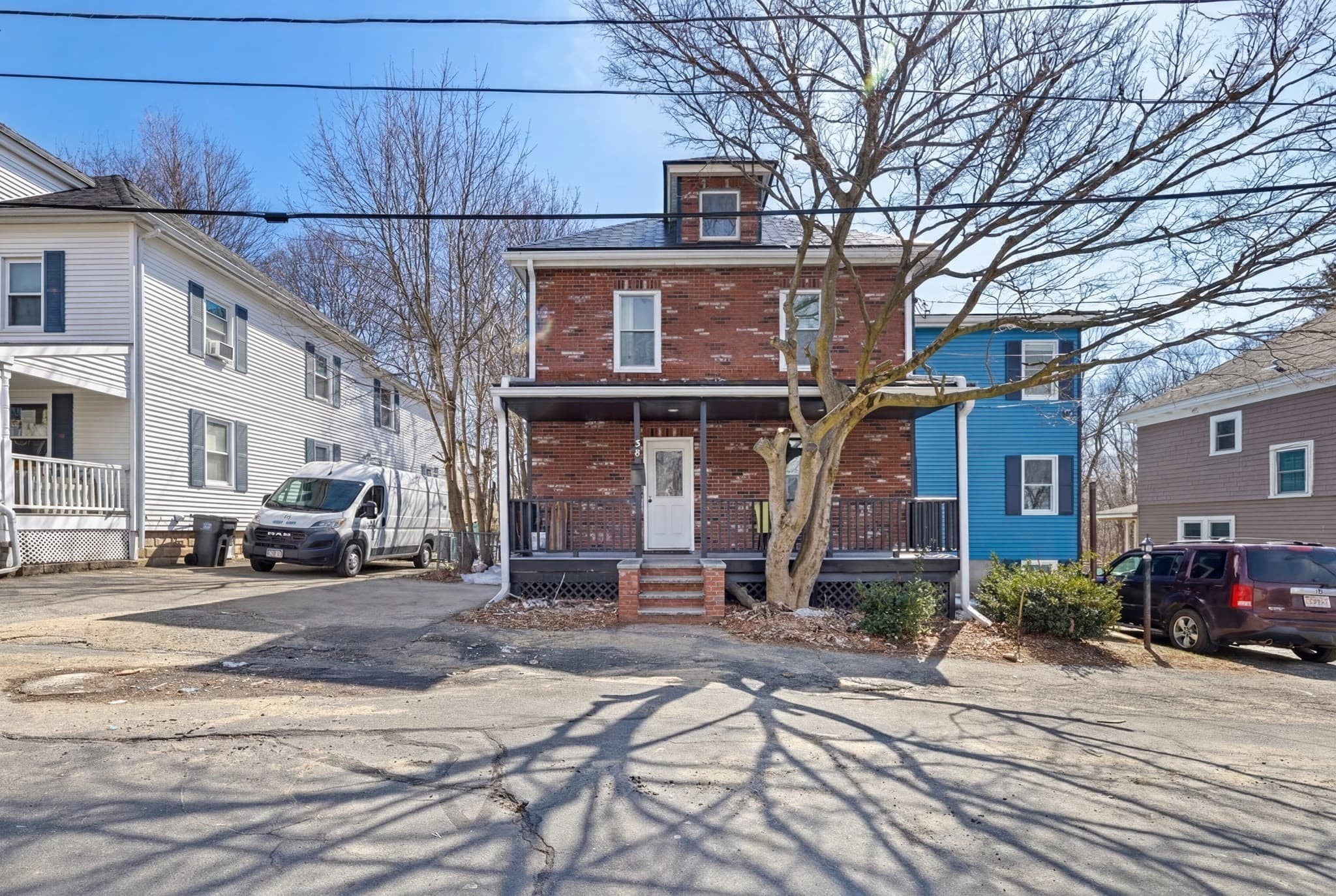 38 11th Ave, Haverhill MA 01830