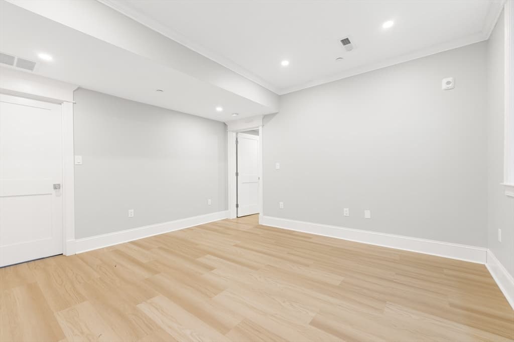 Condominium at 109 Ellington # 1, Boston MA 02121, photo 23 of 35