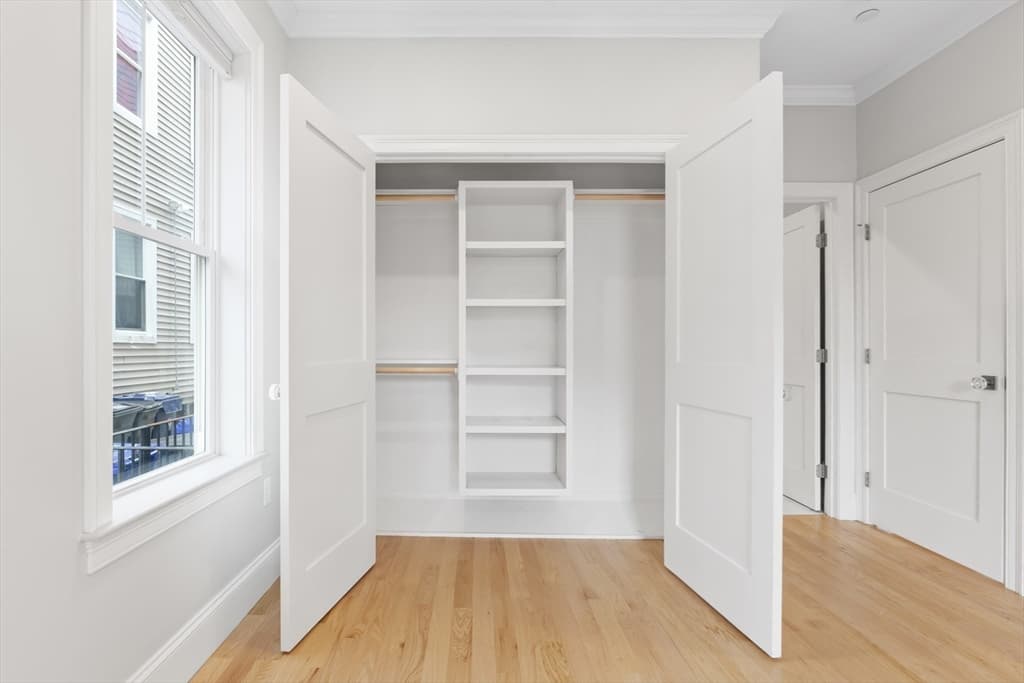 Condominium at 109 Ellington # 1, Boston MA 02121, photo 13 of 35