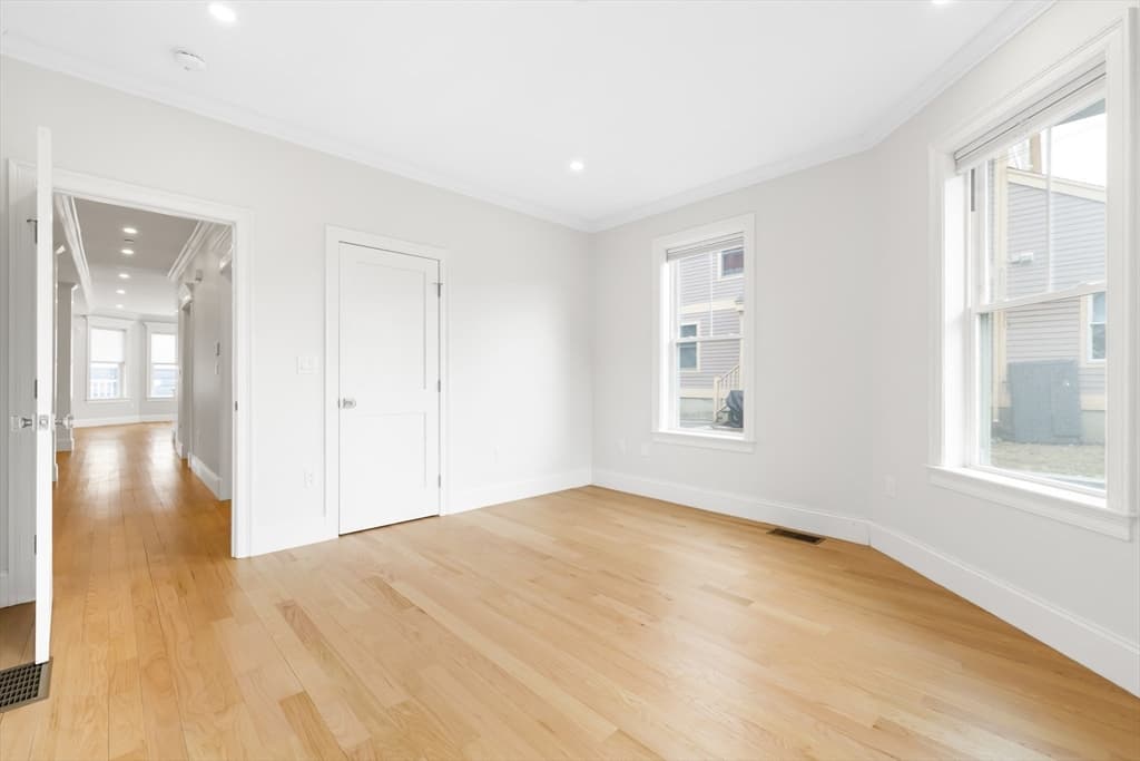 Condominium at 109 Ellington # 1, Boston MA 02121, photo 17 of 35