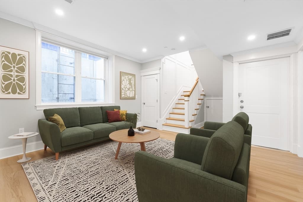 Condominium at 109 Ellington # 1, Boston MA 02121, photo 22 of 35