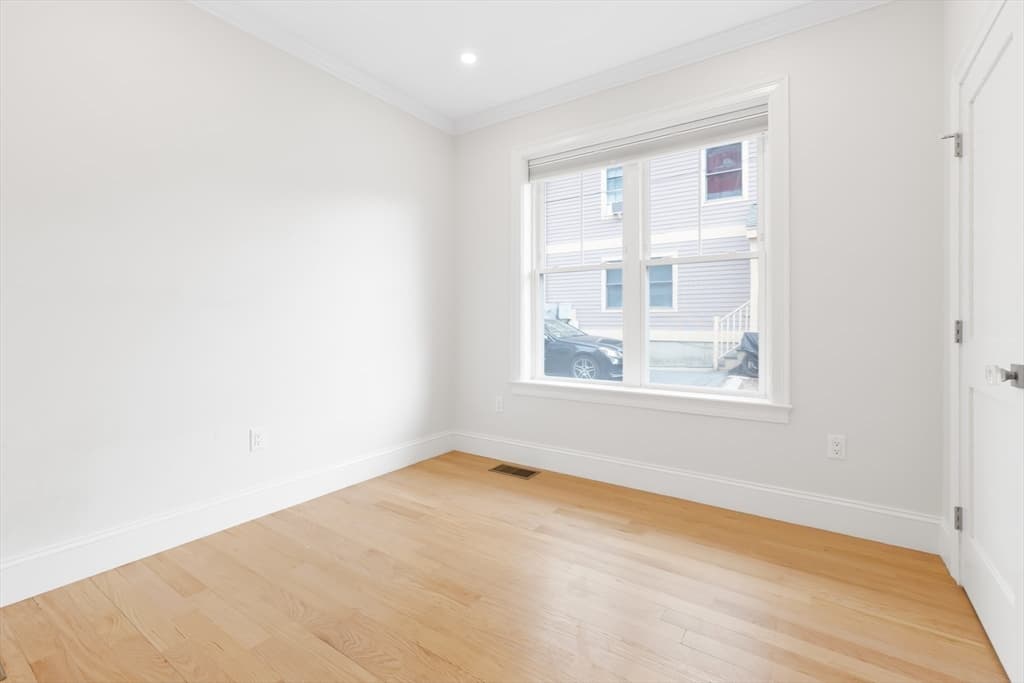Condominium at 109 Ellington # 1, Boston MA 02121, photo 18 of 35