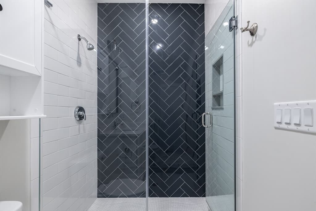 Condominium at 109 Ellington # 1, Boston MA 02121, photo 29 of 35