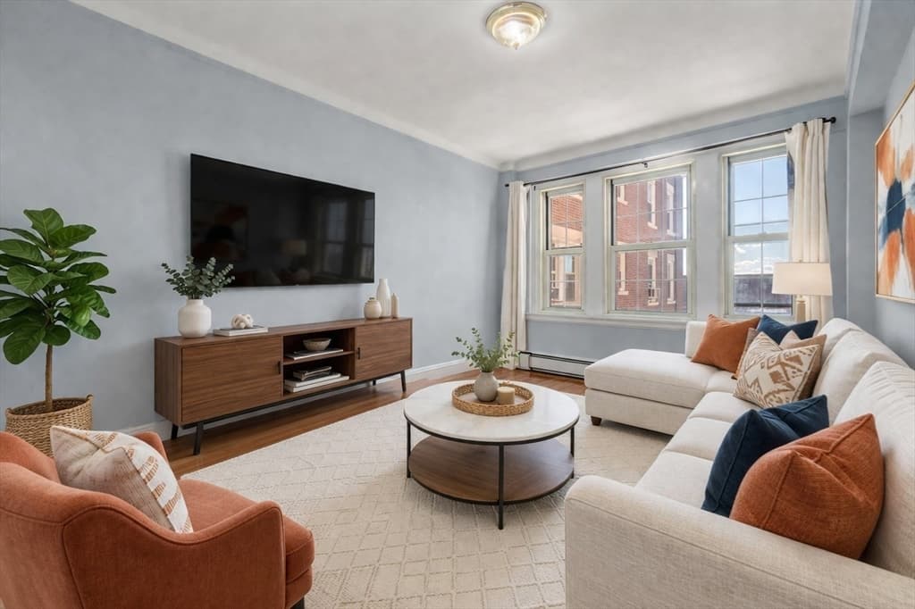 Condominium at 1450-1454 Beacon St # 643, Brookline MA 02446, photo 3 of 31