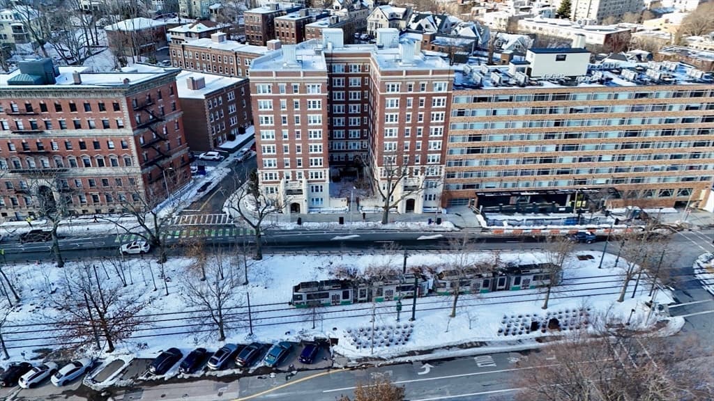 Condominium at 1450-1454 Beacon St # 643, Brookline MA 02446, photo 20 of 31