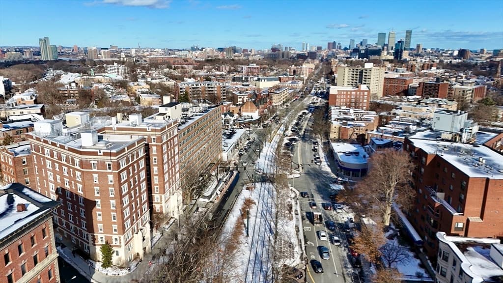 Condominium at 1450-1454 Beacon St # 643, Brookline MA 02446, photo 14 of 31