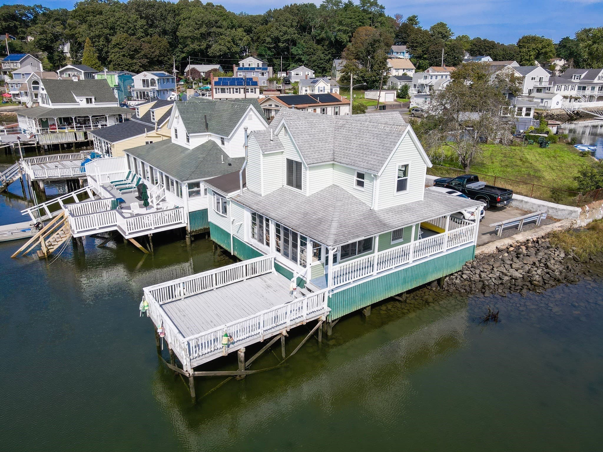 9 Parkview Ave, Beverly MA 01915