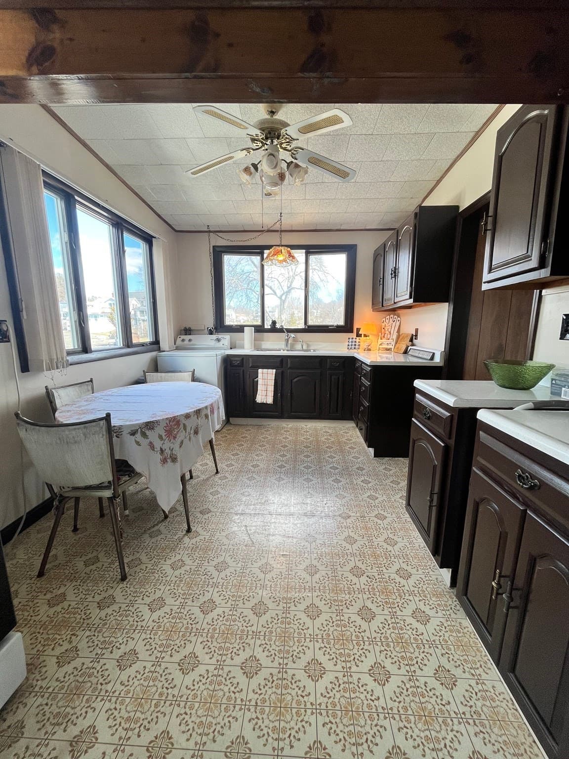 Single Family Residence at 9 Parkview Ave, Beverly MA 01915, Beverly, photo 9 of 31