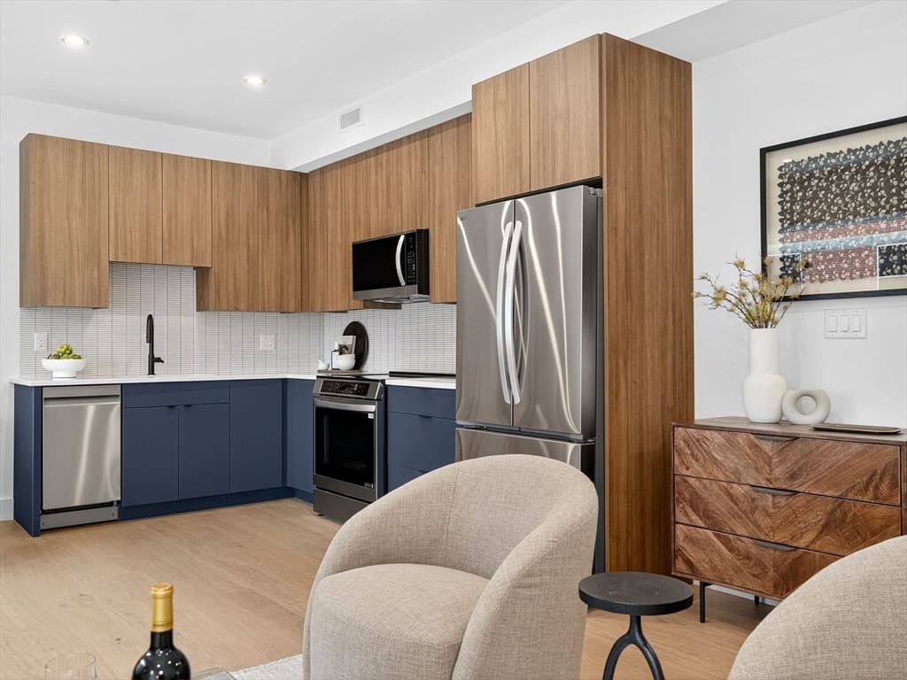 Condominium at 27 Dixwell St # 4, Boston MA 02119, photo 3 of 15