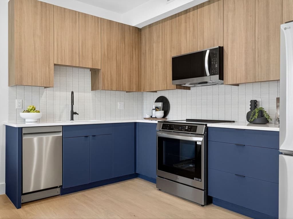 Condominium at 27 Dixwell St # 4, Boston MA 02119, photo 4 of 15