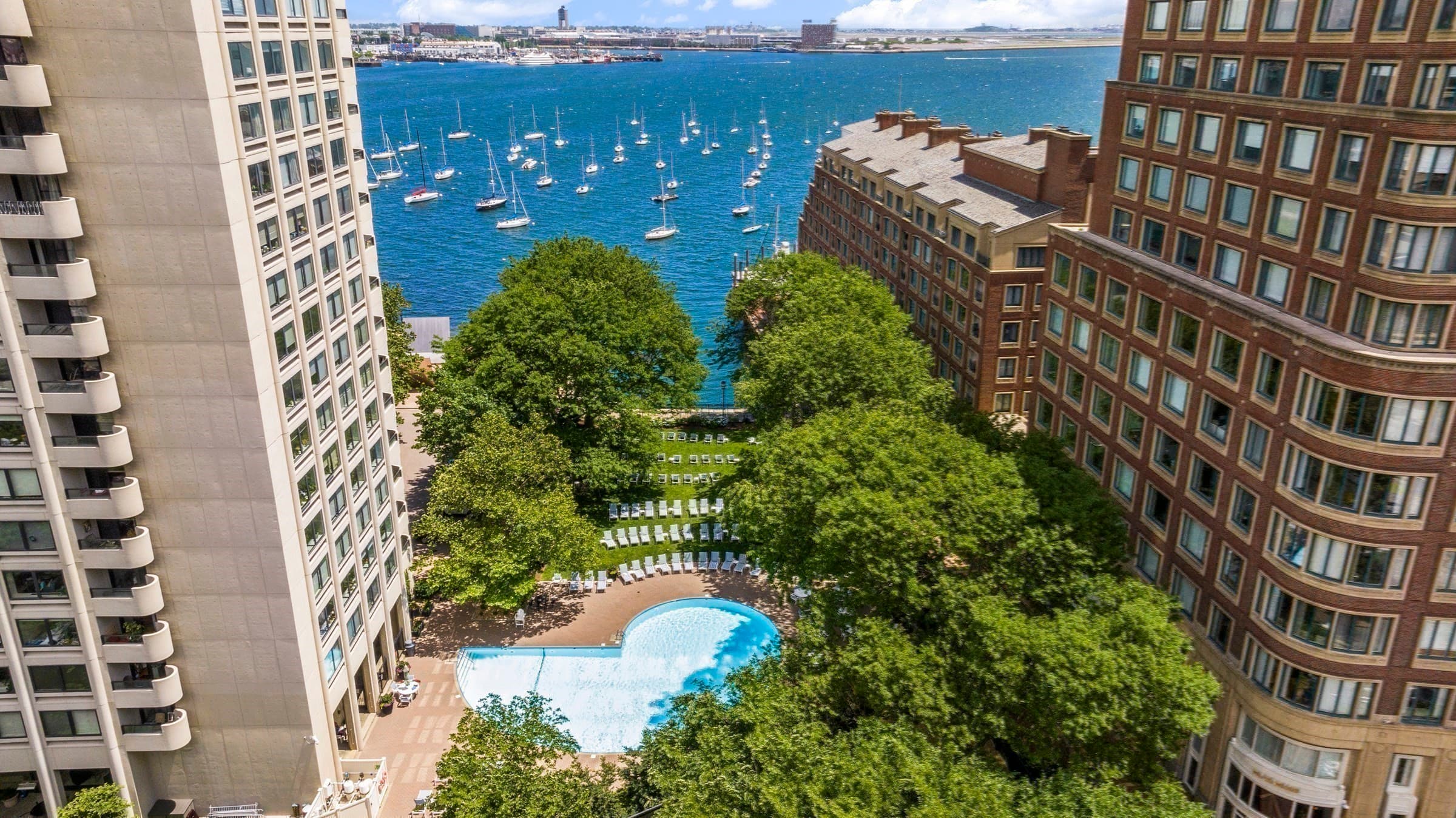 Condominium at 85 East India Row # 25A, Boston MA 02110, photo 17 of 25