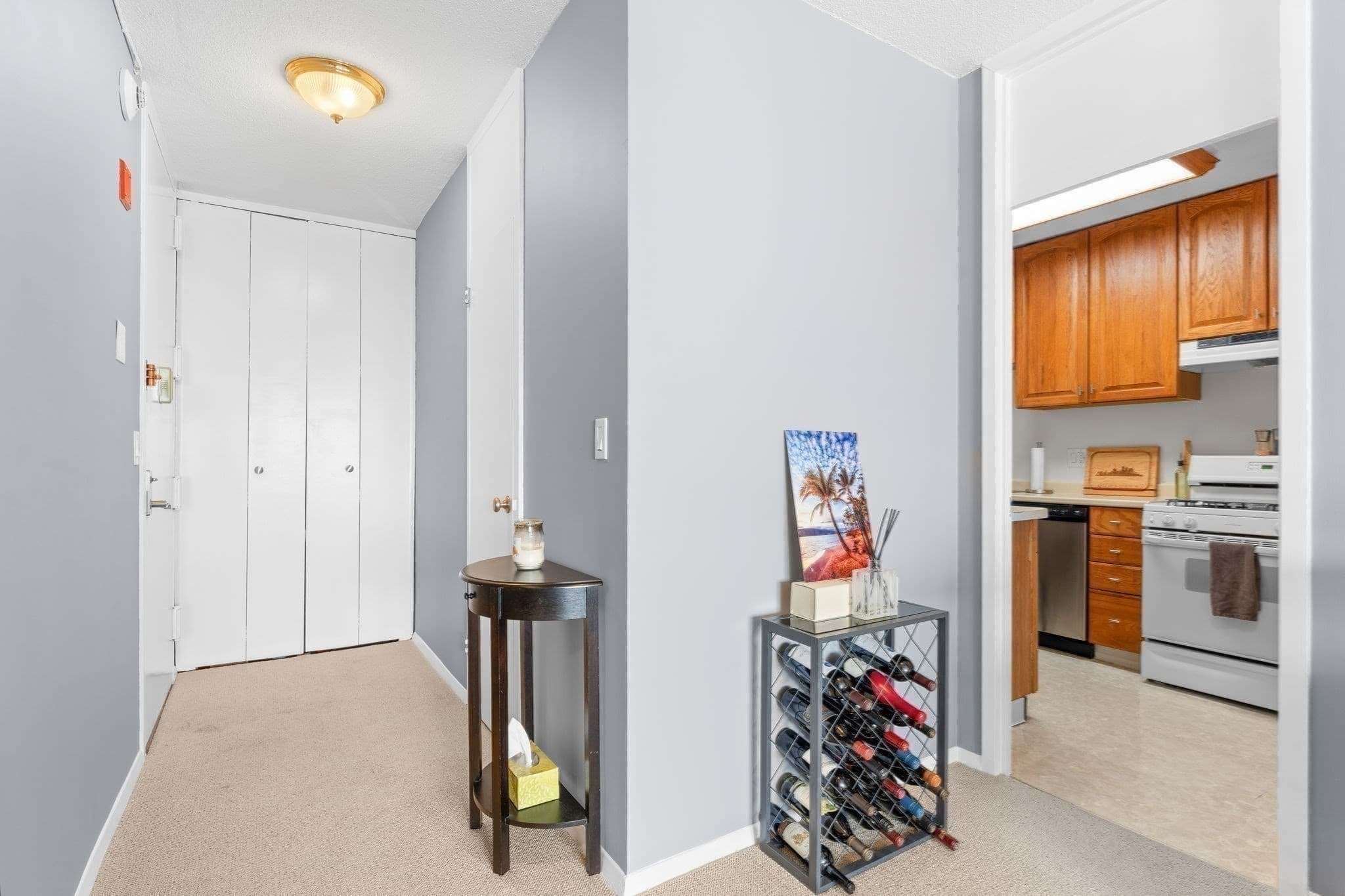 Condominium at 85 East India Row # 25A, Boston MA 02110, photo 8 of 25