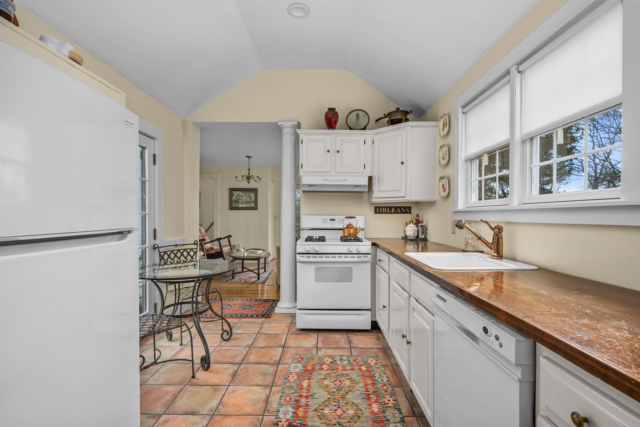 Single Family Residence at 332 S Orleans Road, Orleans MA 02653, Orleans, photo 11 of 33