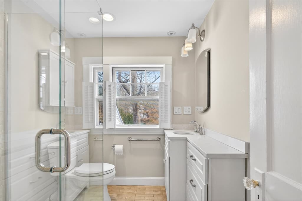 Single Family Residence at 575 Chestnut St, Newton MA 02468, photo 23 of 39