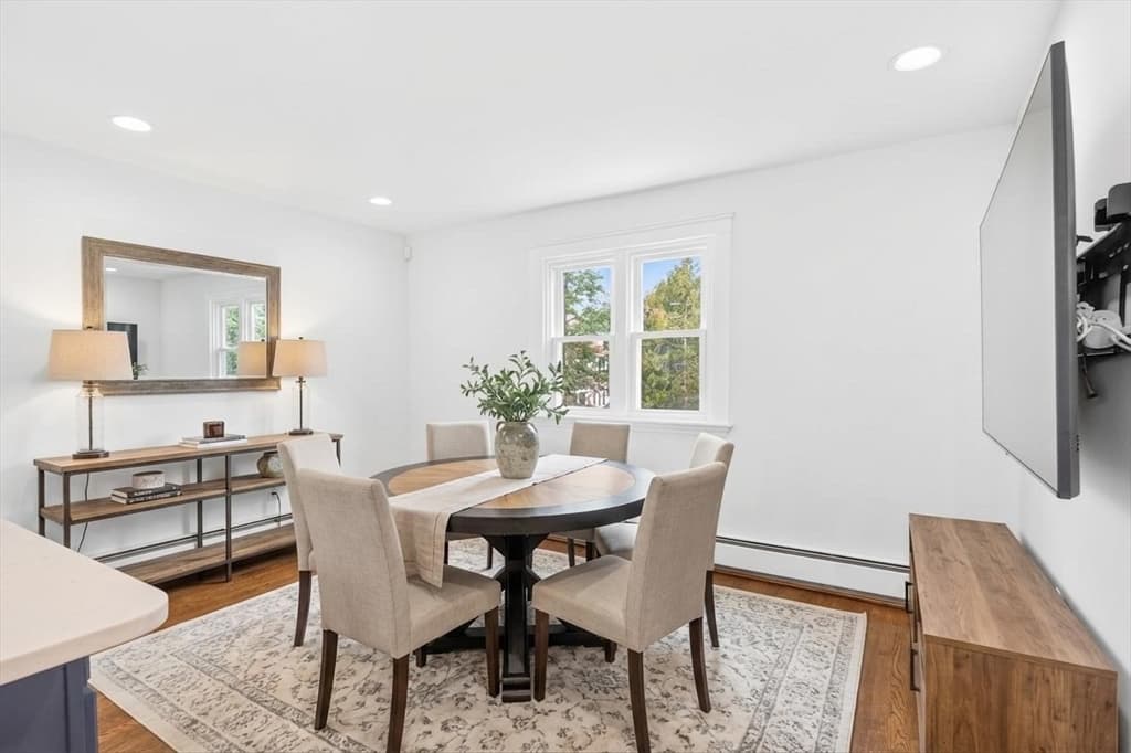 Single Family Residence at 575 Chestnut St, Newton MA 02468, photo 20 of 39