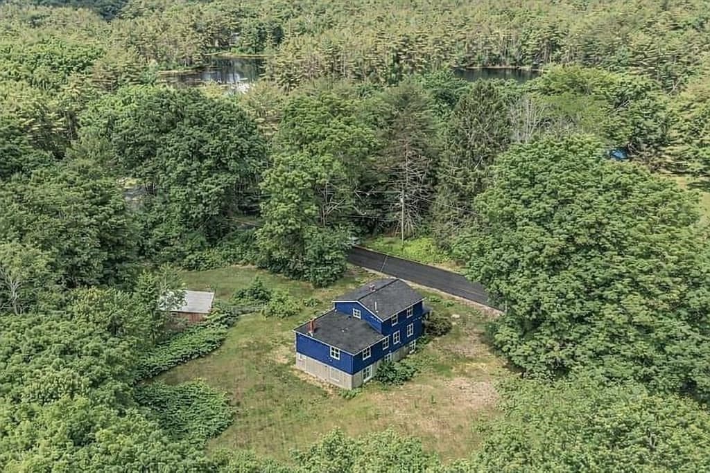 Single Family Residence at 270 Wendell Depot Rd, Wendell MA 01379, photo 4 of 41