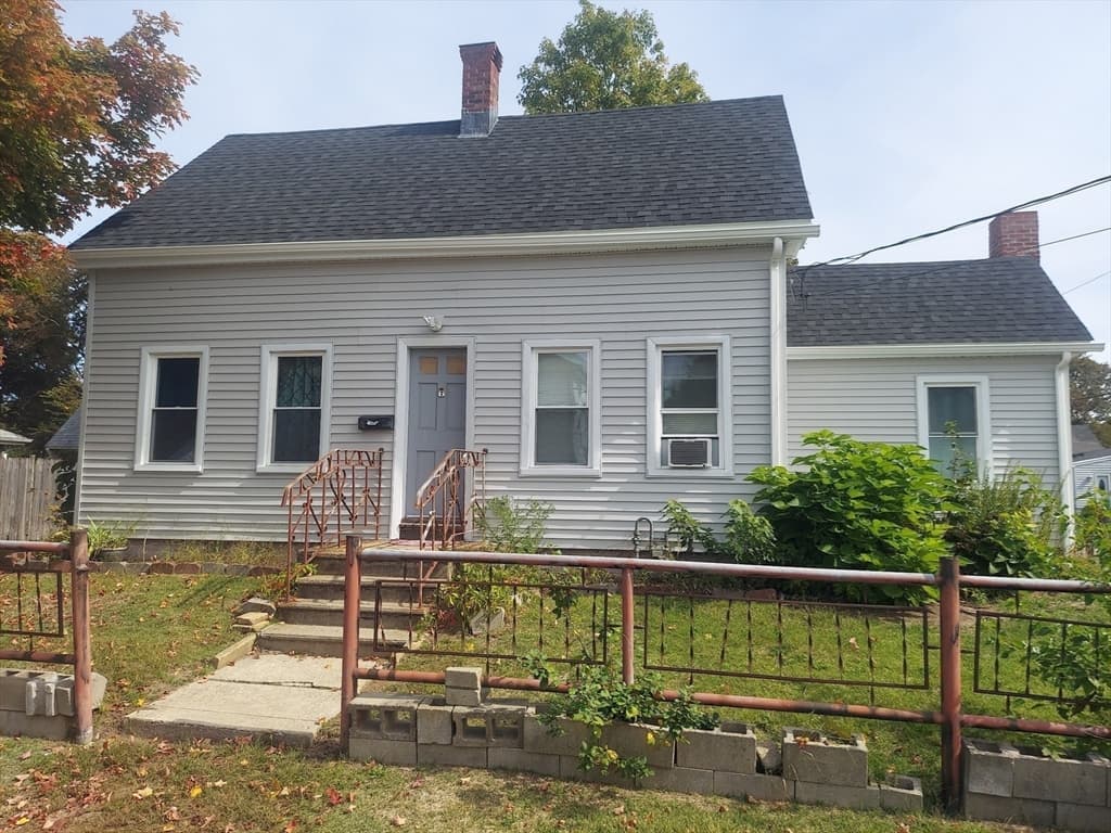 Single Family Residence at 28 Grove Ave, Brockton MA 02302, photo 2 of 19
