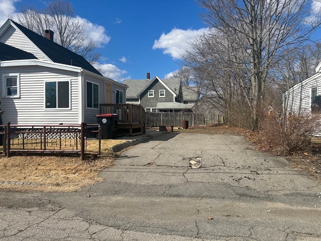 Single Family Residence at 28 Grove Ave, Brockton MA 02302, photo 19 of 19