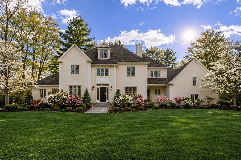 58 Buttrick Ln, Carlisle MA 01741